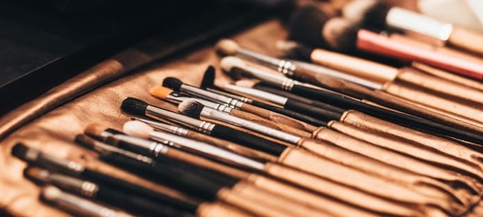 Makeup brushes in Nigeria